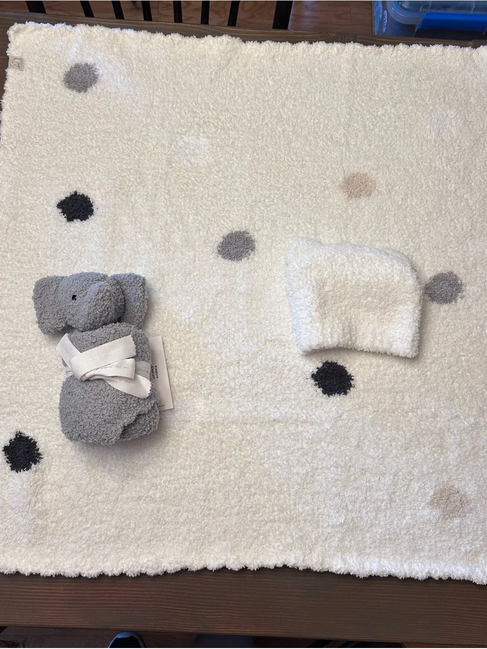 Kashwere Kids White & Gray Plush Elephant Comfort Set
